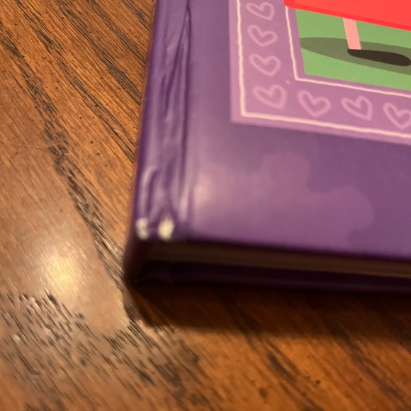 Peppa Pig Five-Minute Peppa Stories kids book - Picture 11 of 13